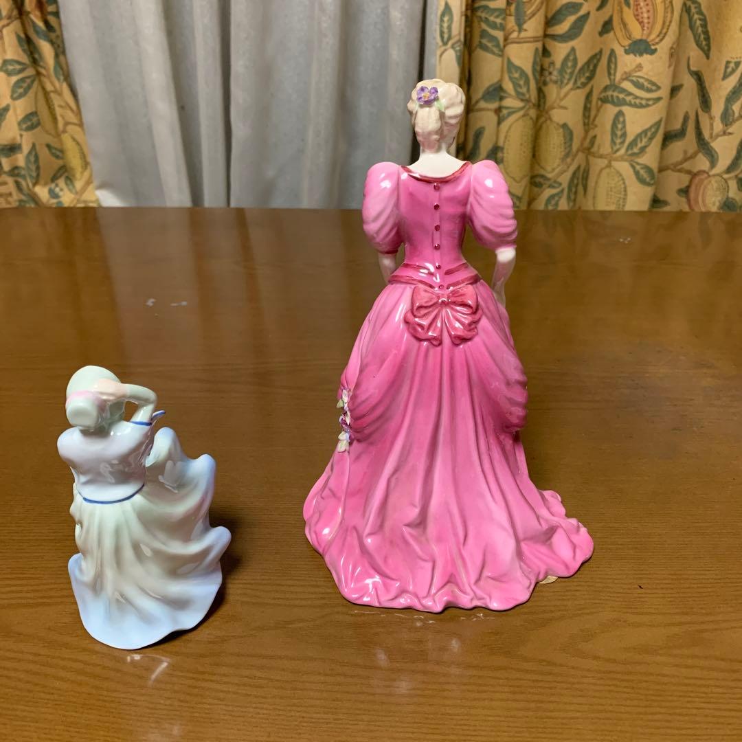 COALPORT お人形ボンチャイナ　2体