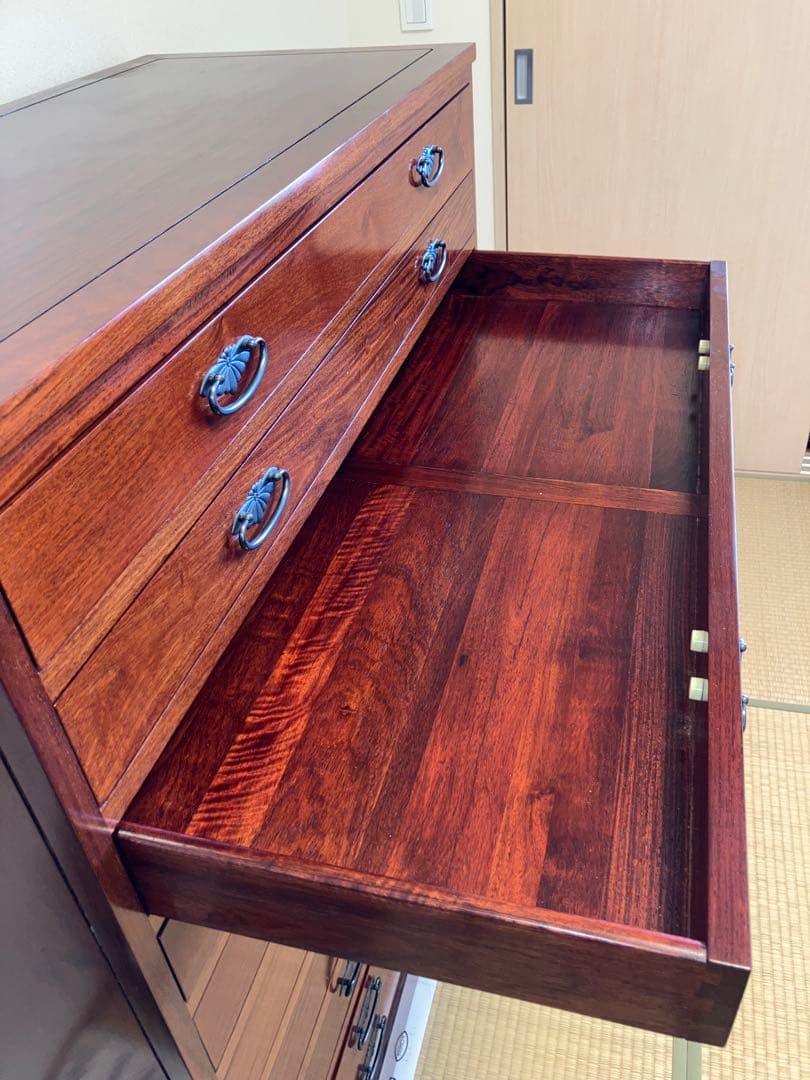 花梨製和タンス 10引き出し 赤みブラウン
