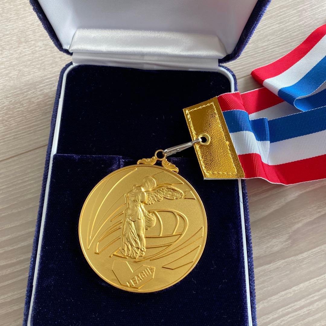 金色メダル Vリーグ男子バレーボール22-23シーズン優勝メダル