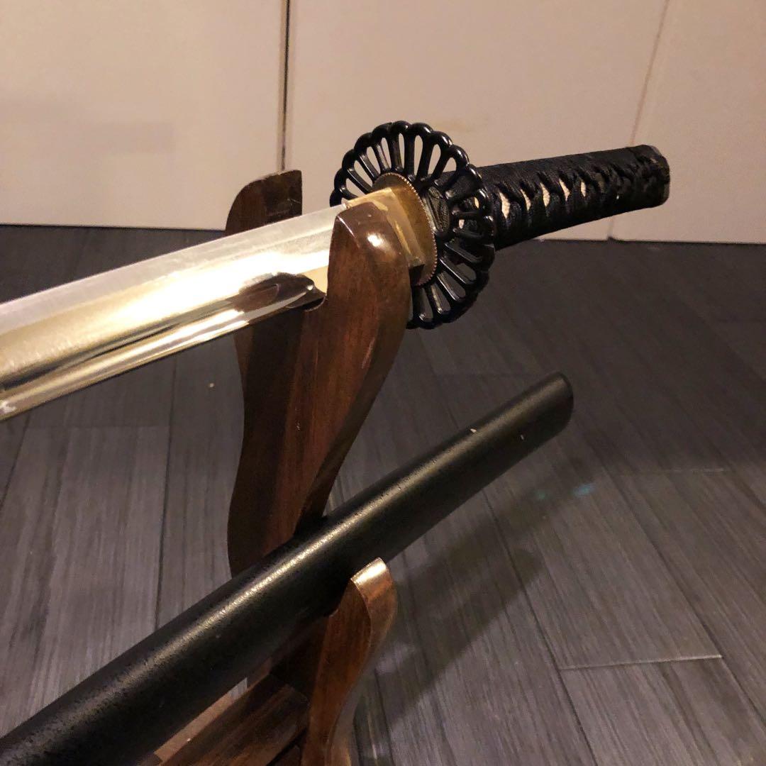 専用　本格模造刀　居合刀　樋入り刀身　黒拵え　亜合金刀身