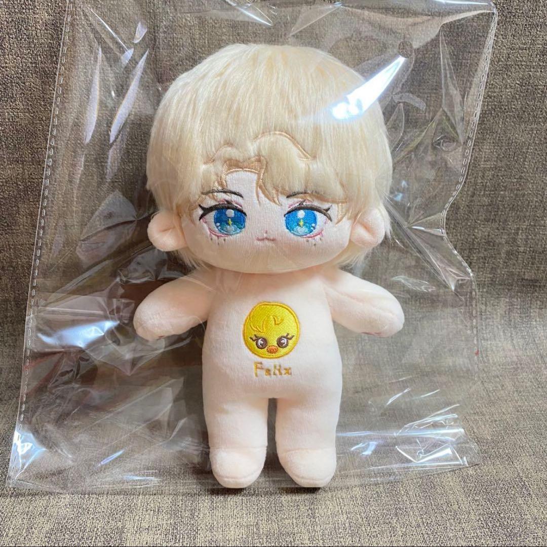 stray kids フィリックス　20cm ぬいぐるみ　新品　マスター