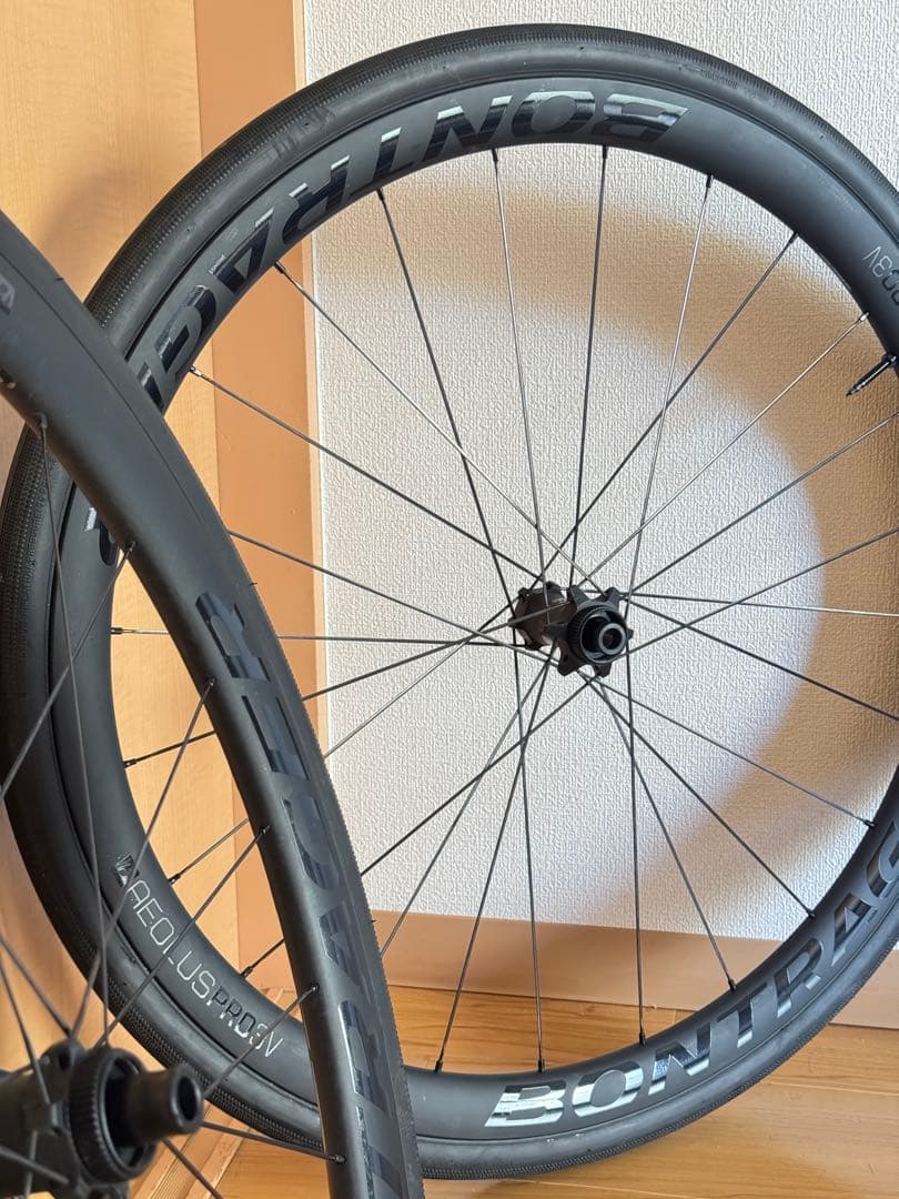 AEOLUS PRO 3V ホイールセット チューブレス対応