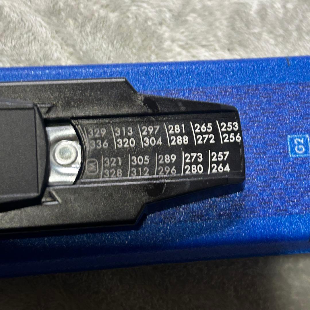 美品SALOMON RACE JR 130cm ジュニア スキー板 18-19