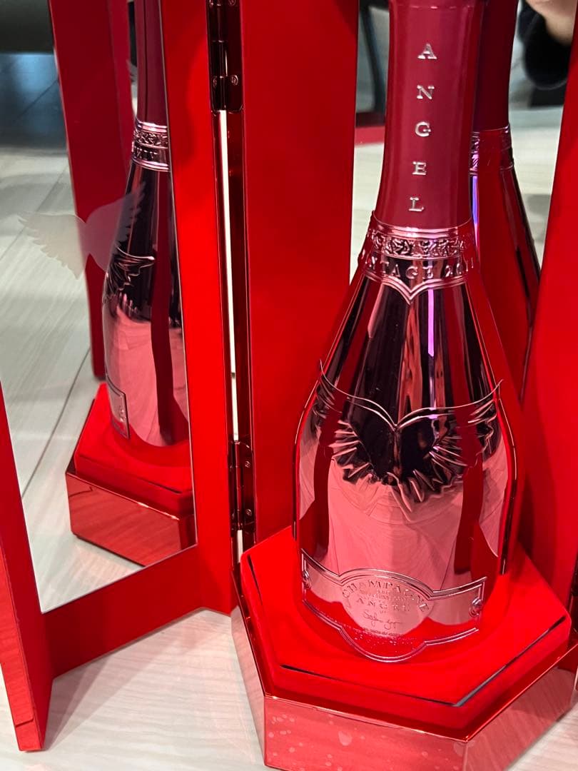 エンジェルシャンパン ヴィンテージ 2011 レッド　キーホルダー付き