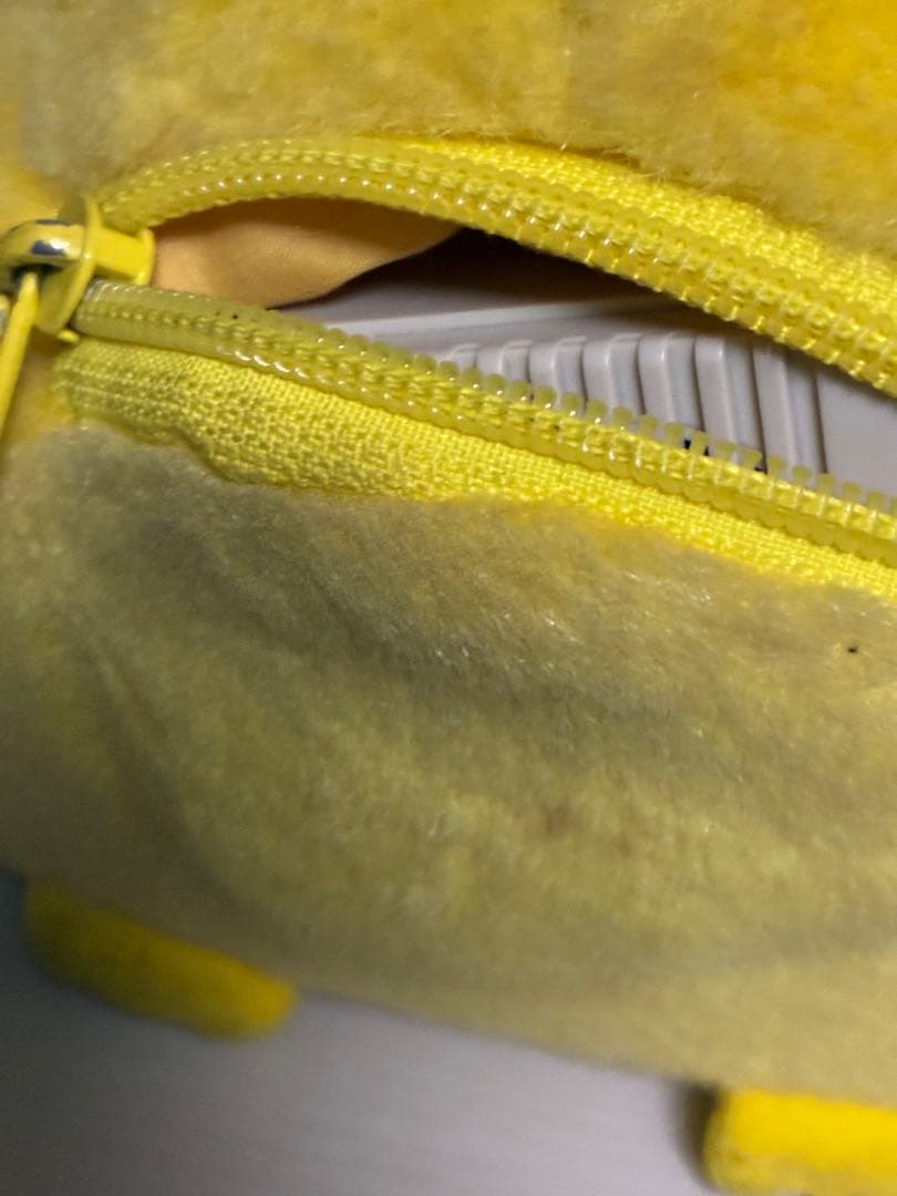 初期ピカチュウ　ぬいぐるみ