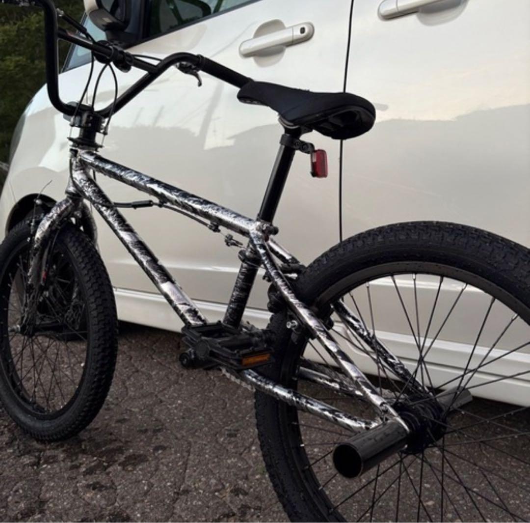 秋田市 ⚠️即購入❌【美品】BMX 限定カラー レユニオン