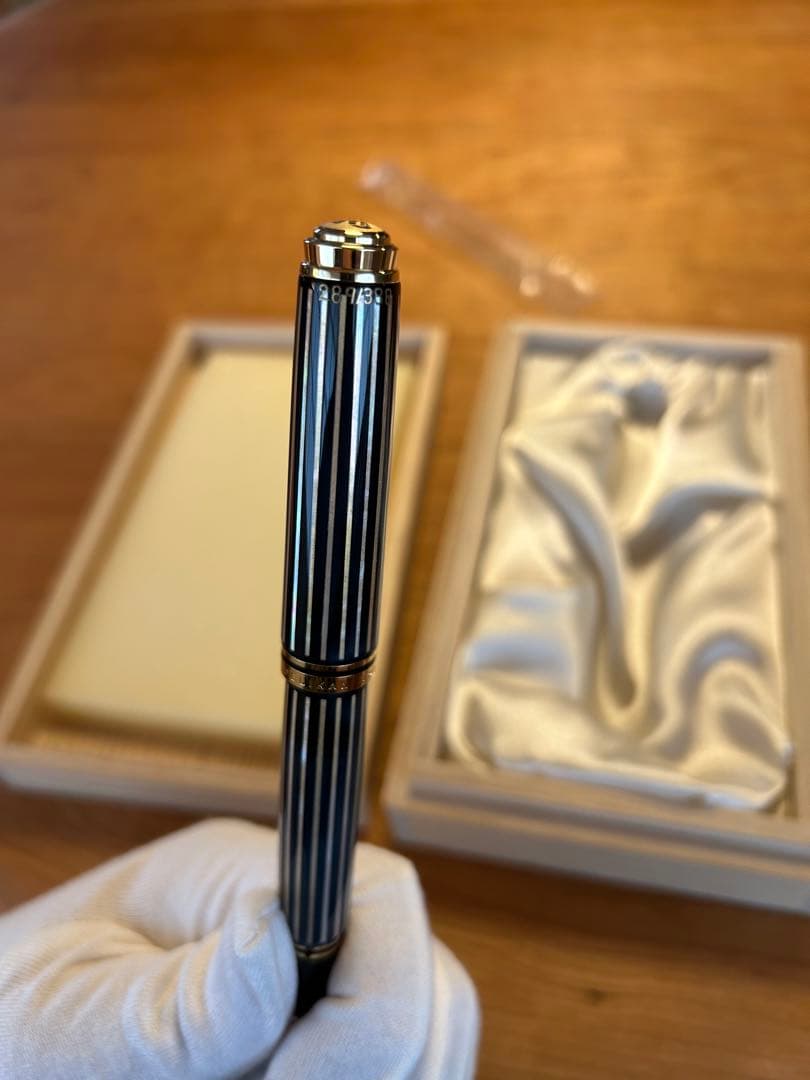 Pelikan ペリカン 万年筆 リミテッドエディション M800 螺鈿 輝