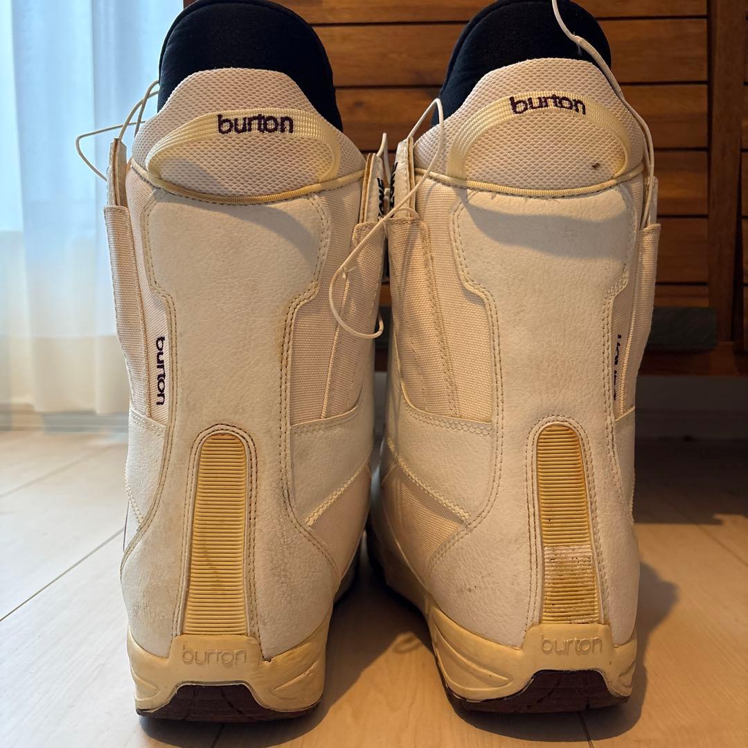 Mint スノーボードブーツ 女性用