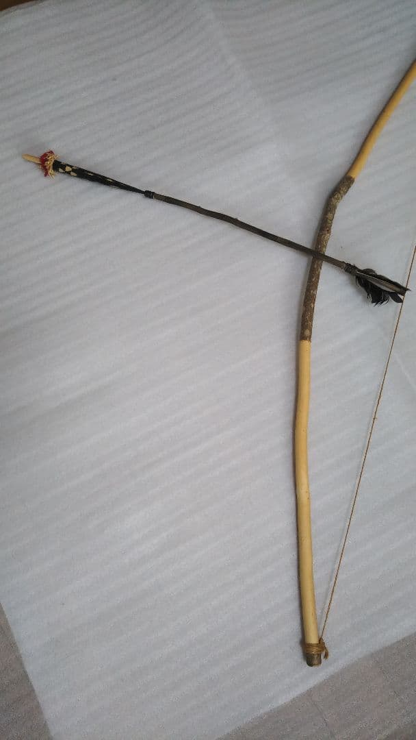 (値下げ)アイヌ民具弓矢セット　クとへペライ