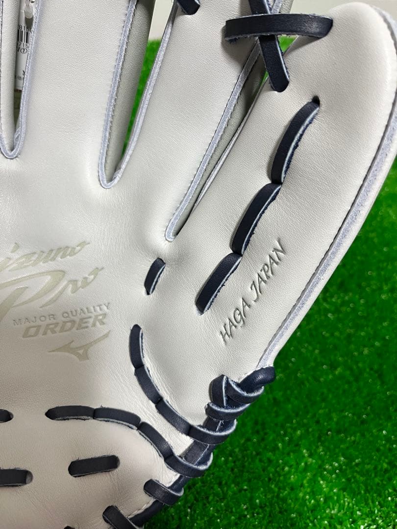 ミズノプロ　直営店限定　軟式内野手用グラブ