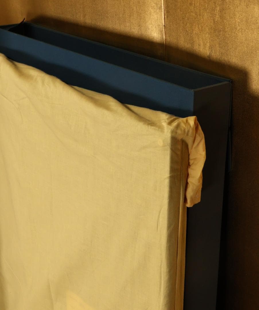 【真作】　BK277　塩澤正信 「 赤富士 」　組子工芸　希少木　黄布　タトウ