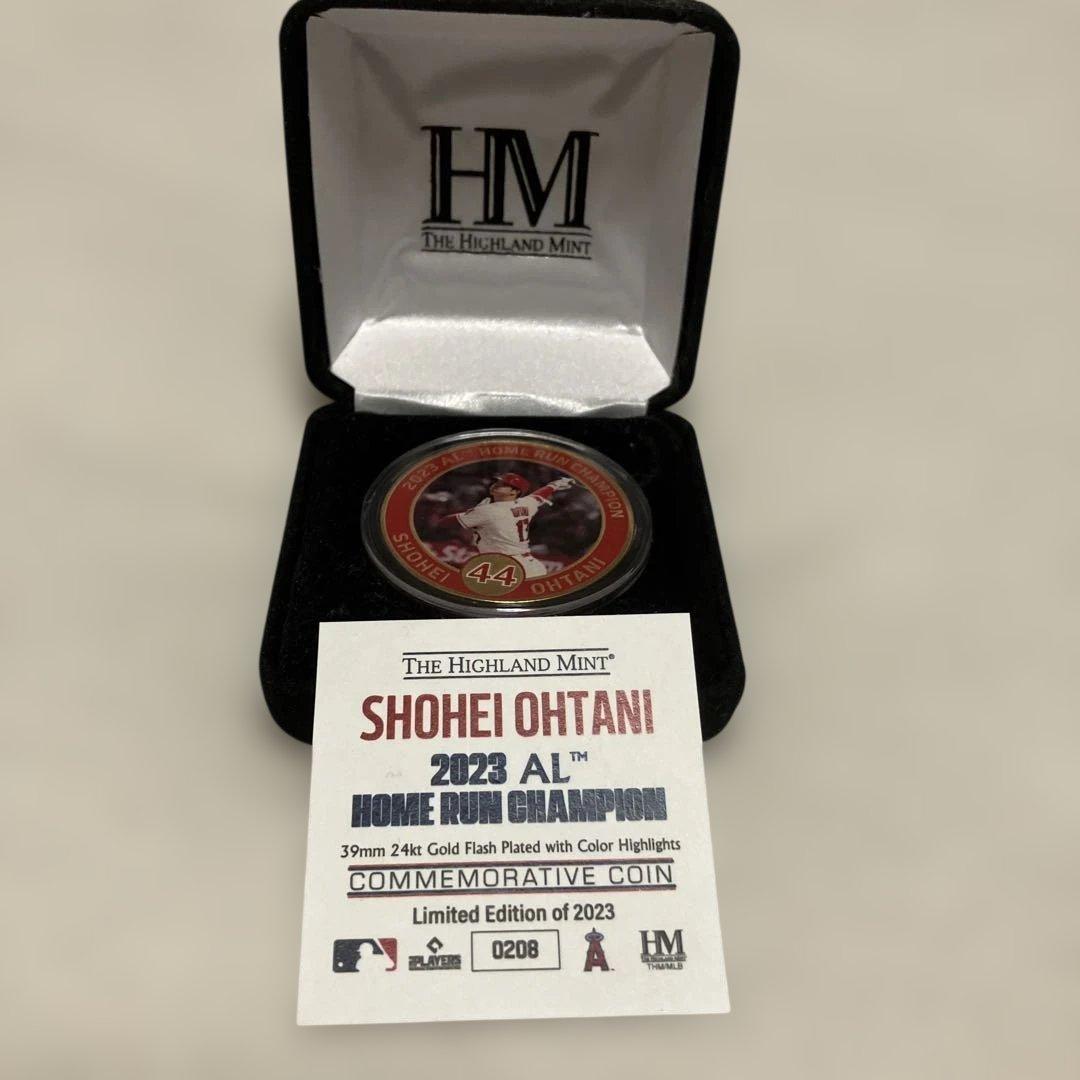 大谷選手が2023年アメリカンリーグホームラン王取ったときの記念メダル