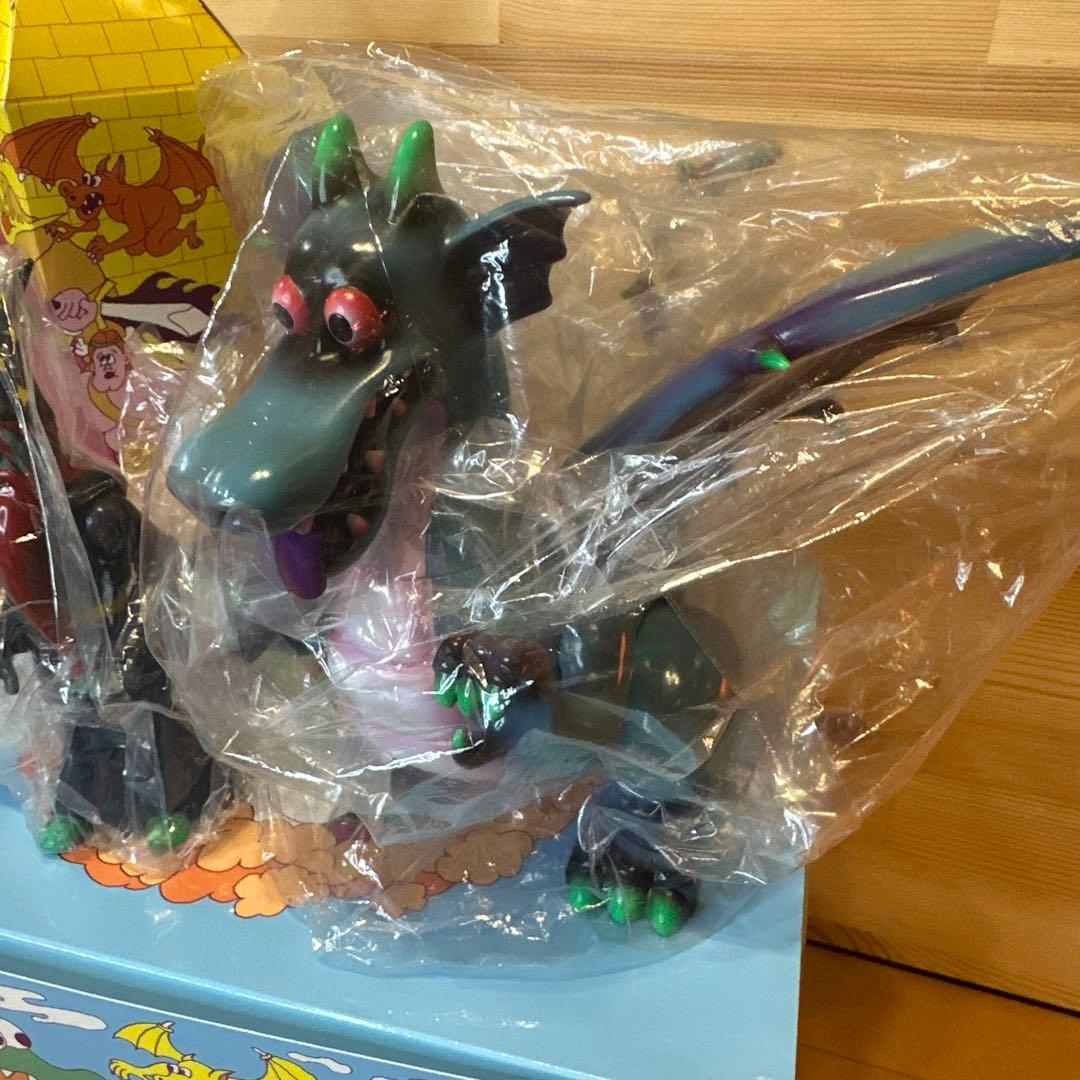 山崎若菜 ドラゴン 魔法使い ゾンビカラー　ソフビ