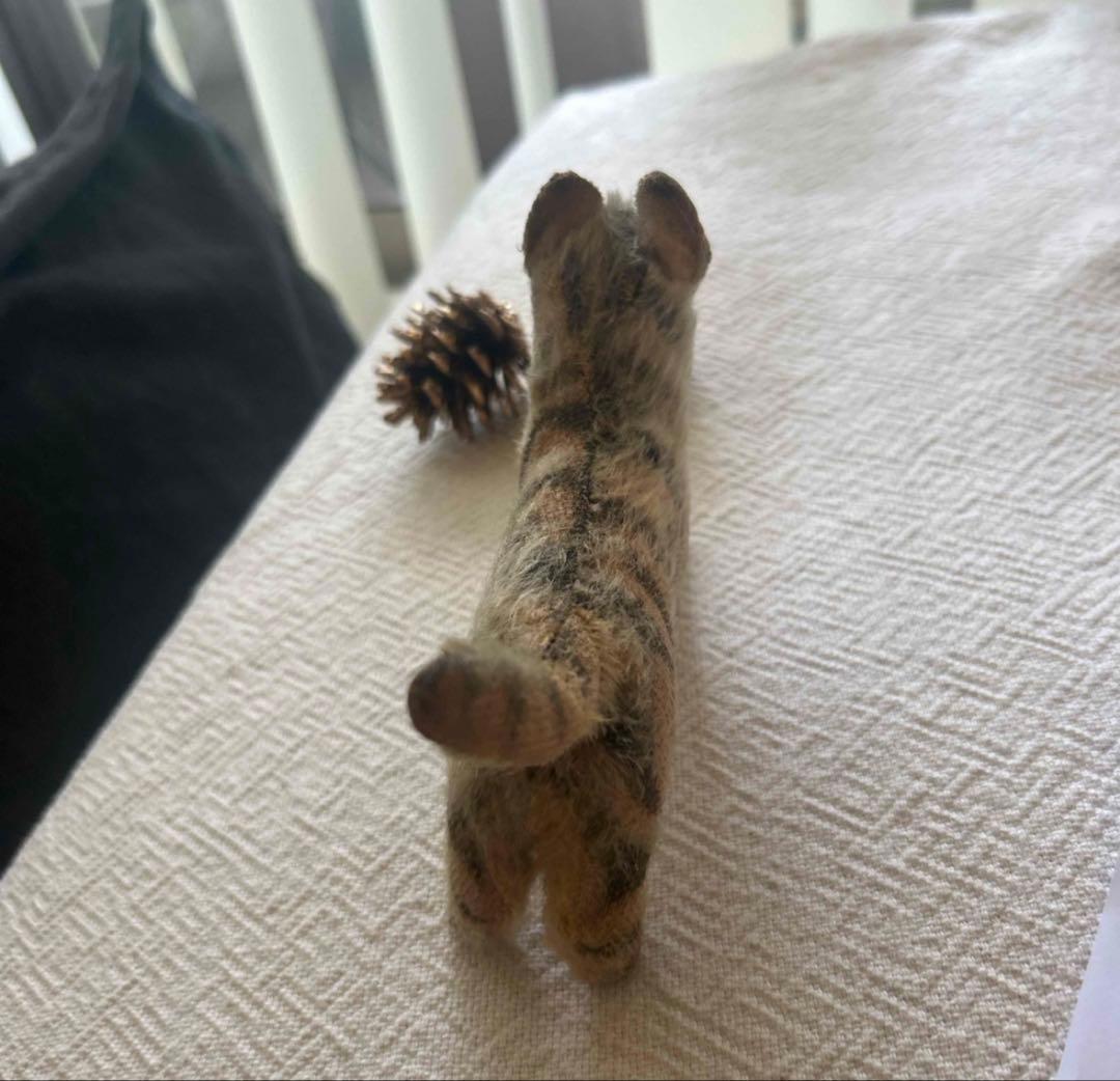 フランス蚤の市　ドイツアンティーク　Hermann製　小さな猫のぬいぐるみ