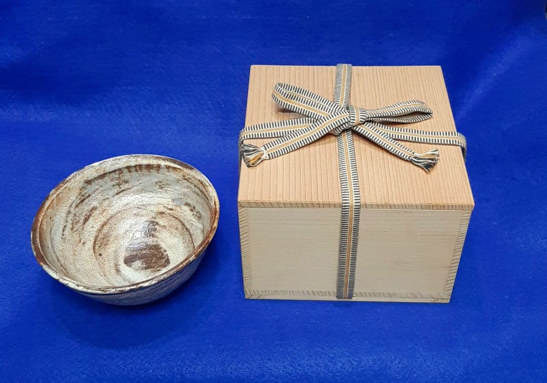 古い刷毛目茶碗　抹茶茶碗　茶道具　　古陶器