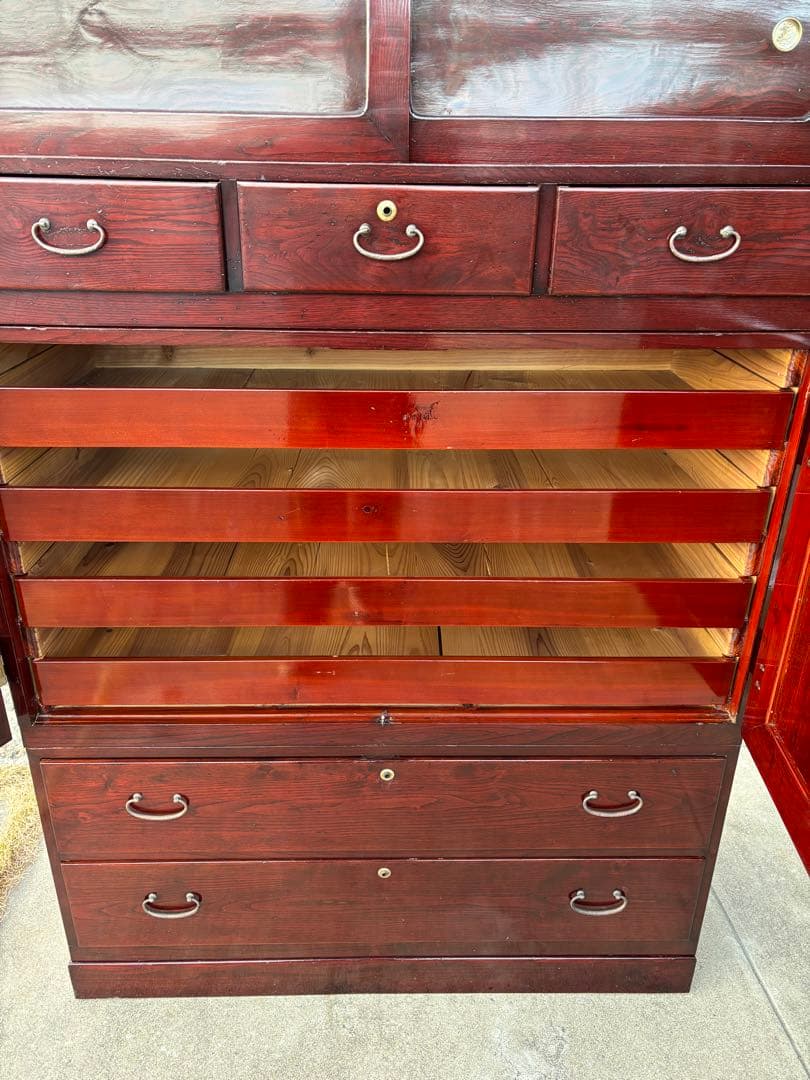 木製アンティーク箪笥 引き出し付き