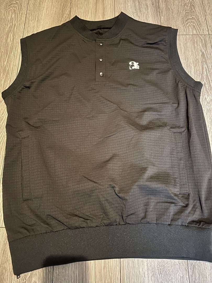 antiqua ゴルフ ノースリーブ ベスト 黒