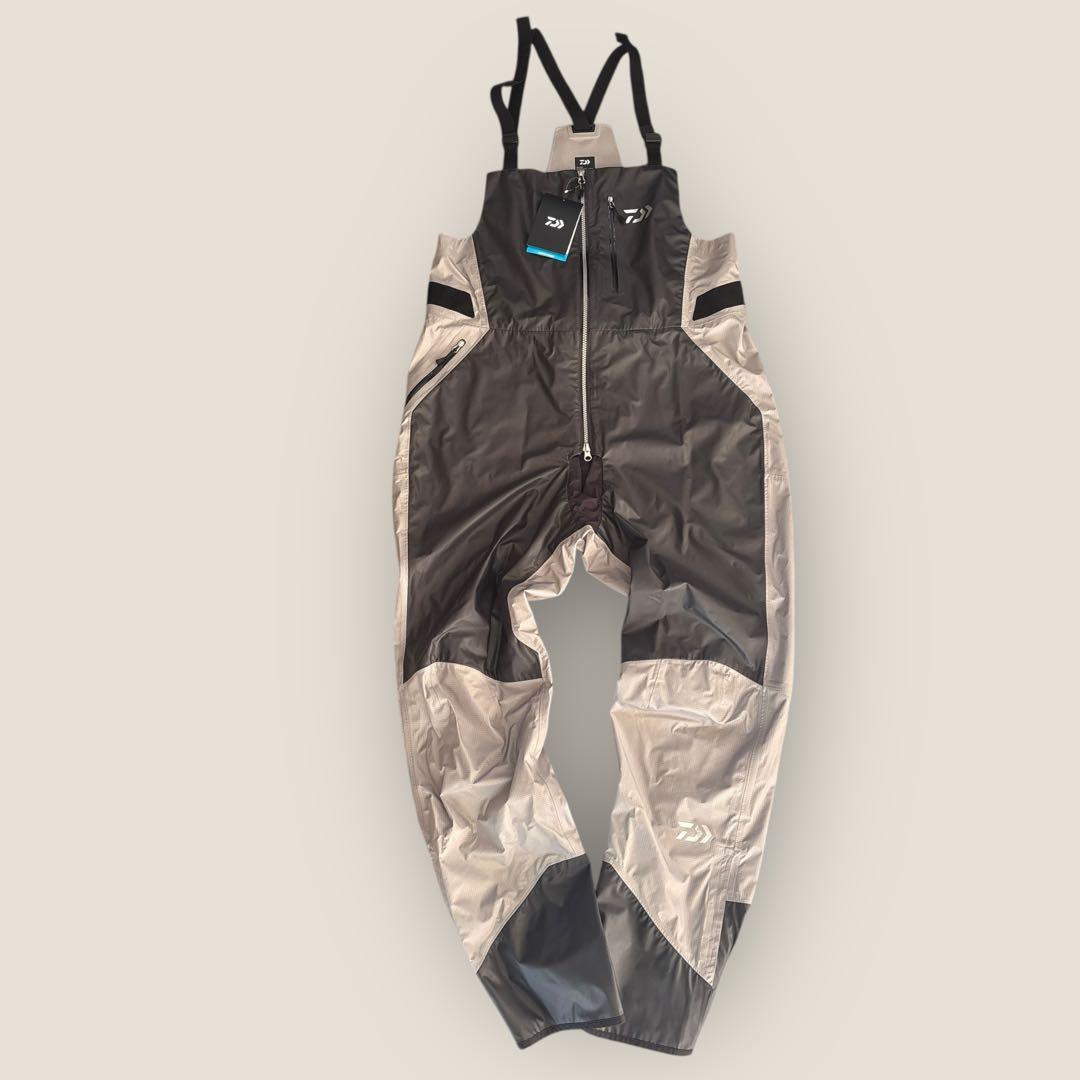 新品タグ付き⭐︎DAIWA DR-2623P ストラムビブパンツ⭐︎