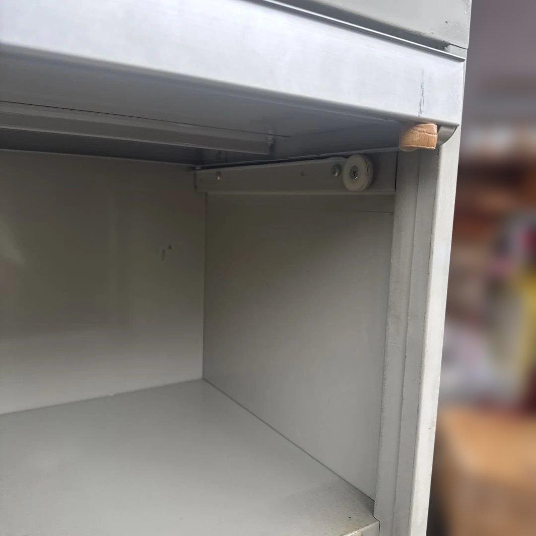 オカムラ　オフィス　キャビネット