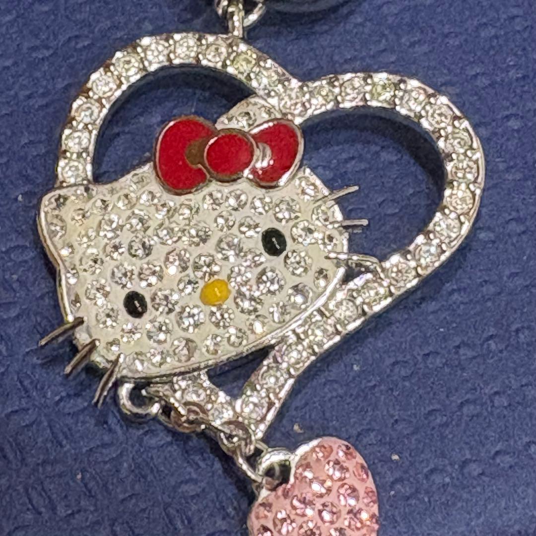 HELLO KITTY　スワロフスキー　キーホルダー　新品未使用