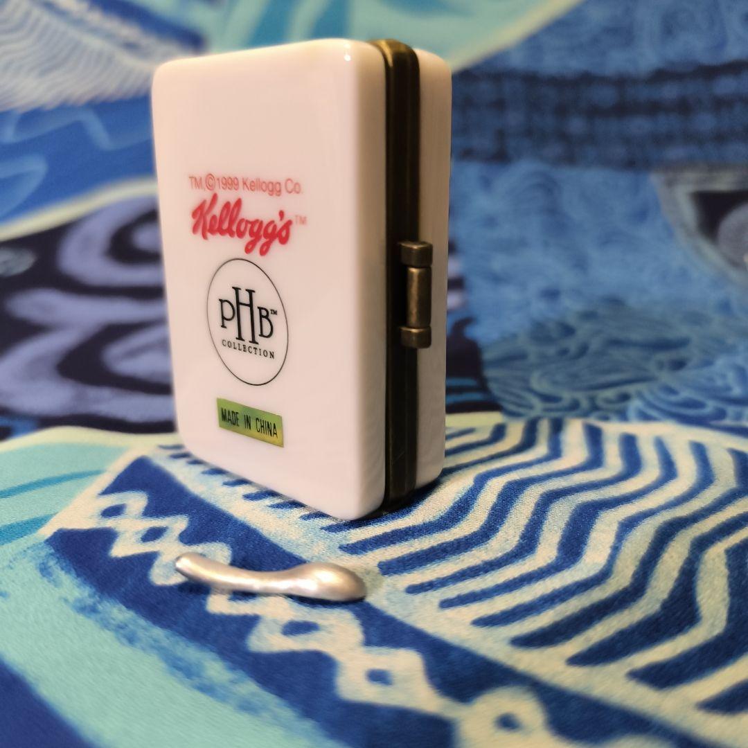 ケロッグコーンフレークKellogg's Corn Flakes ヒンジボックス