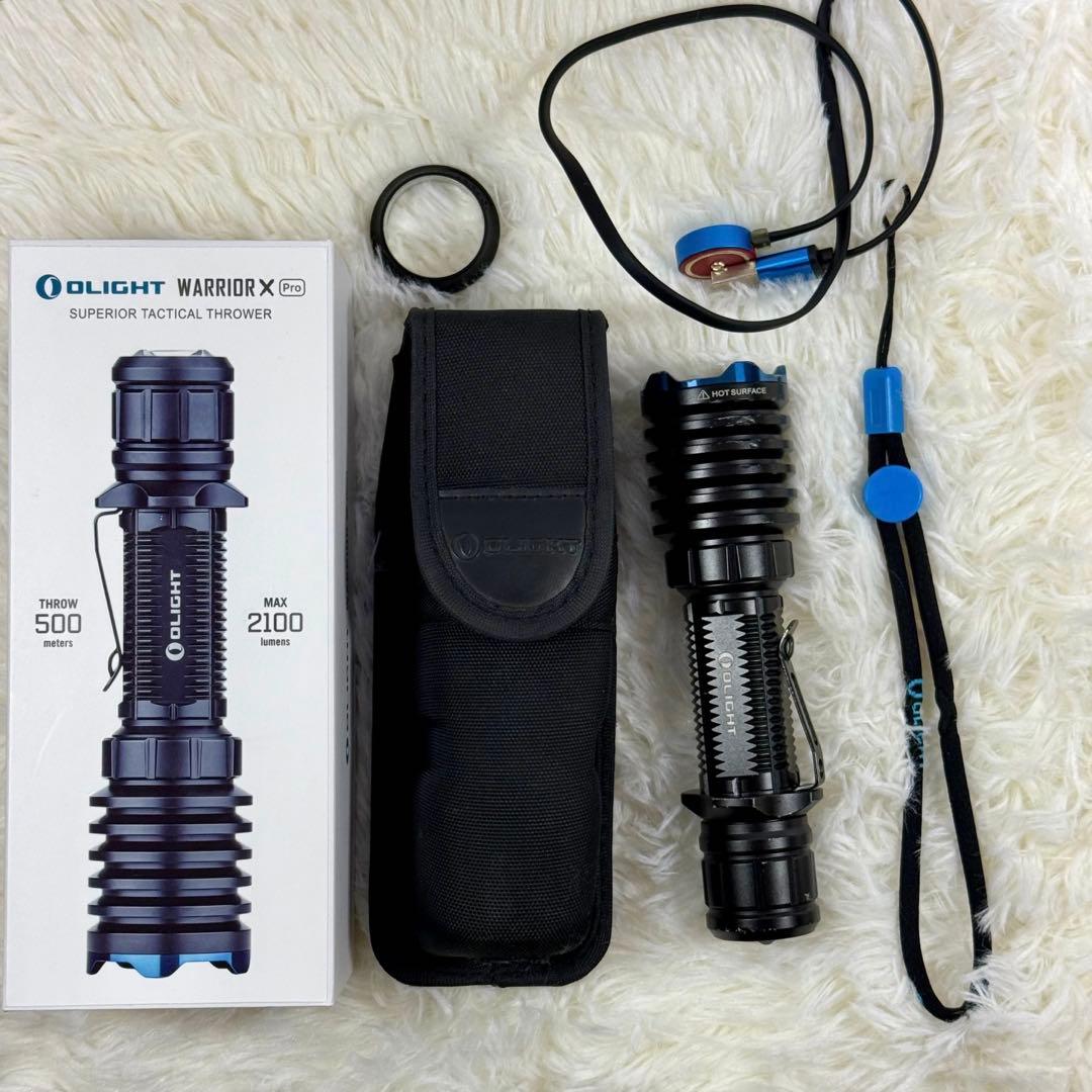Olight warrior X pro フラッシュライト ブラック