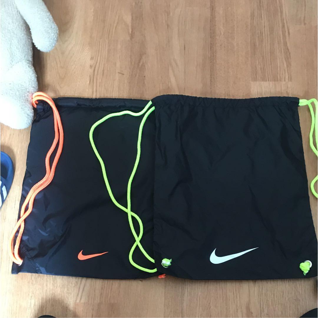 ナイキ シューズケース