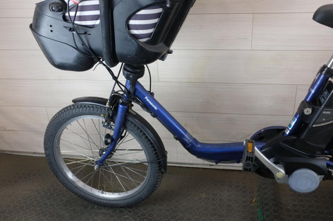 m*9様 パナソニック ギュット　　20インチ　3段　8.9Ah（5点灯）充電器