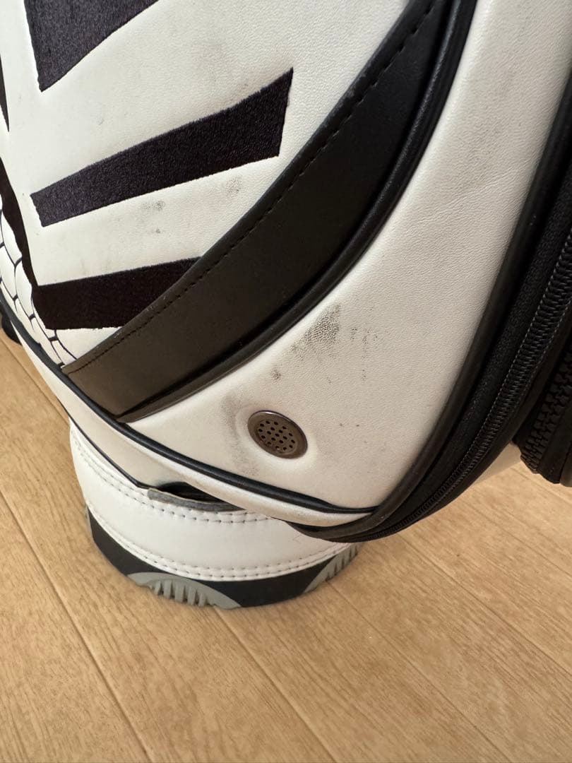 ベティナルディ　キャディバッグ　ホワイト