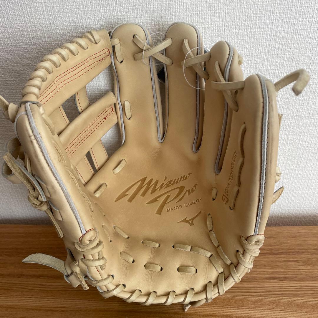 ミズノプロ　硬式用　グラブ　グローブ　内野用　定価62,700円　5DNA