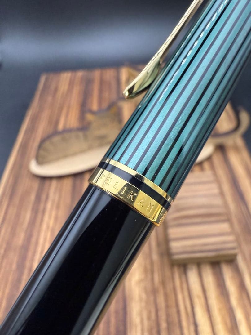 PELIKAN ボールペン K800 緑縞