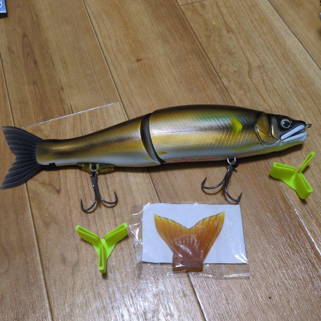 入手困難　ジョインテッドクロー 尺ワン 303　落ち鮎だと思われます