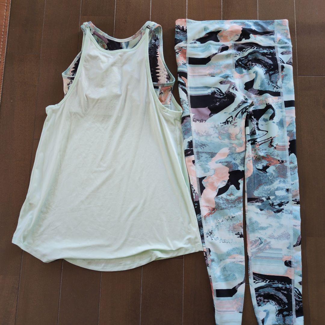 ♦️アンダーアーマー♦️タンクトップ＆ブラトップとレギンス セットアップ 未使用