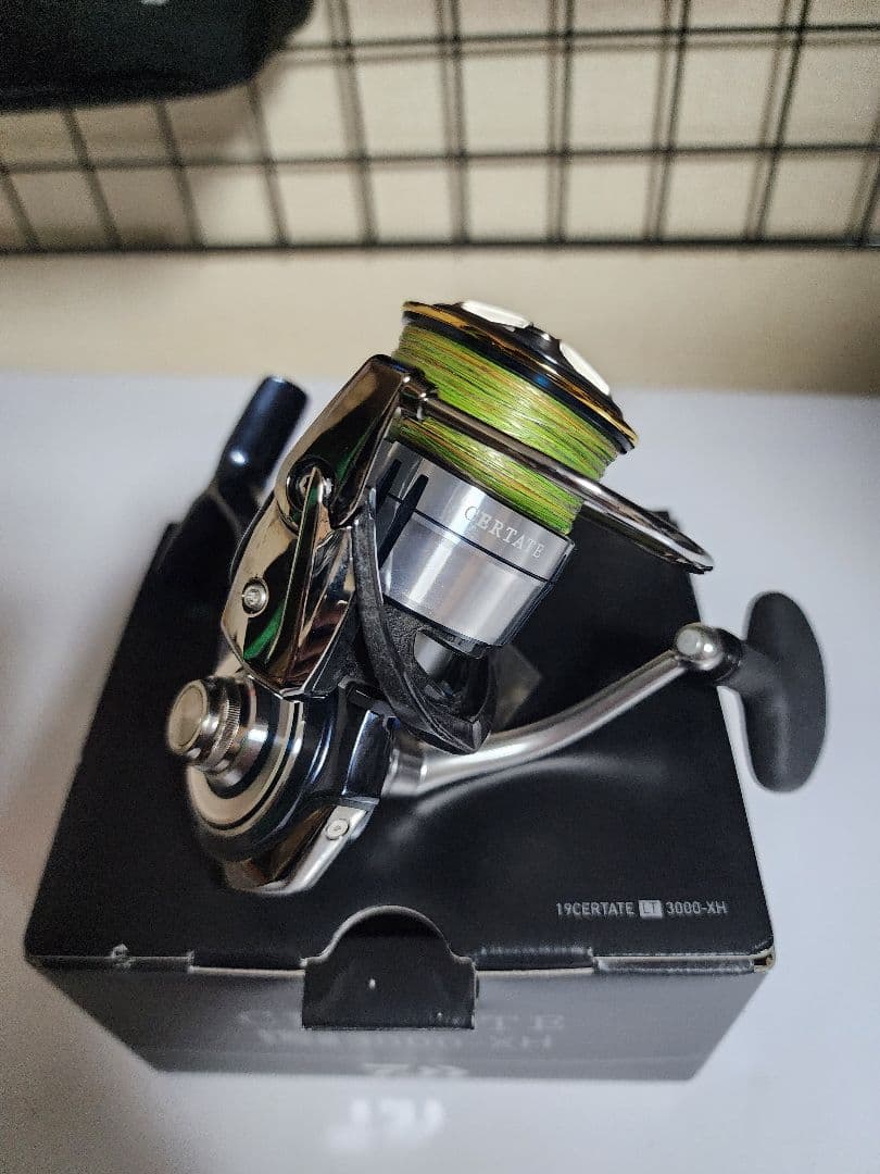リール DAIWA 19CERTATE 3000-XH