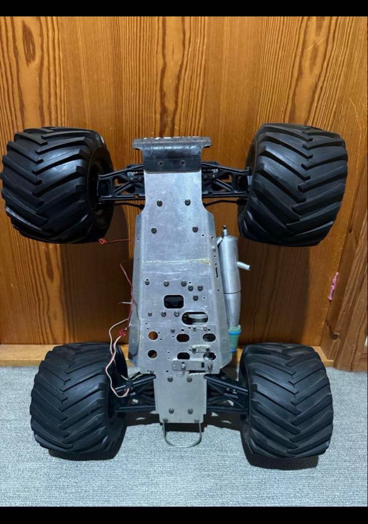 京商　ニトロクラッシャー　週末値引き（20,000→18,000）