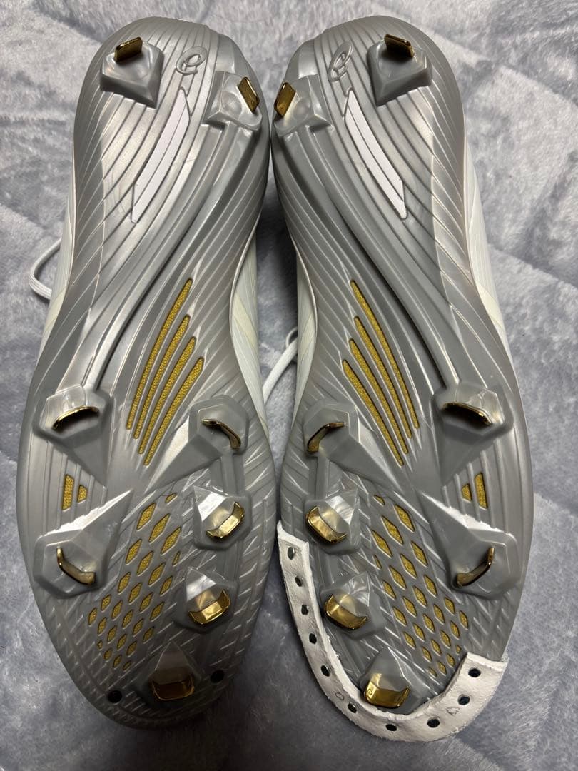 アシックス　P革付き野球スパイク　28.5