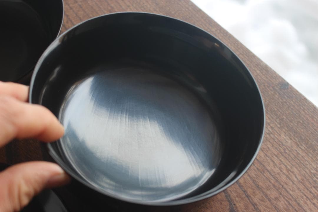 時代逸品！端正な時代黒漆に極上梅蒔絵の映える煮物椀2点（検懐石道具蒔絵椀茶道具