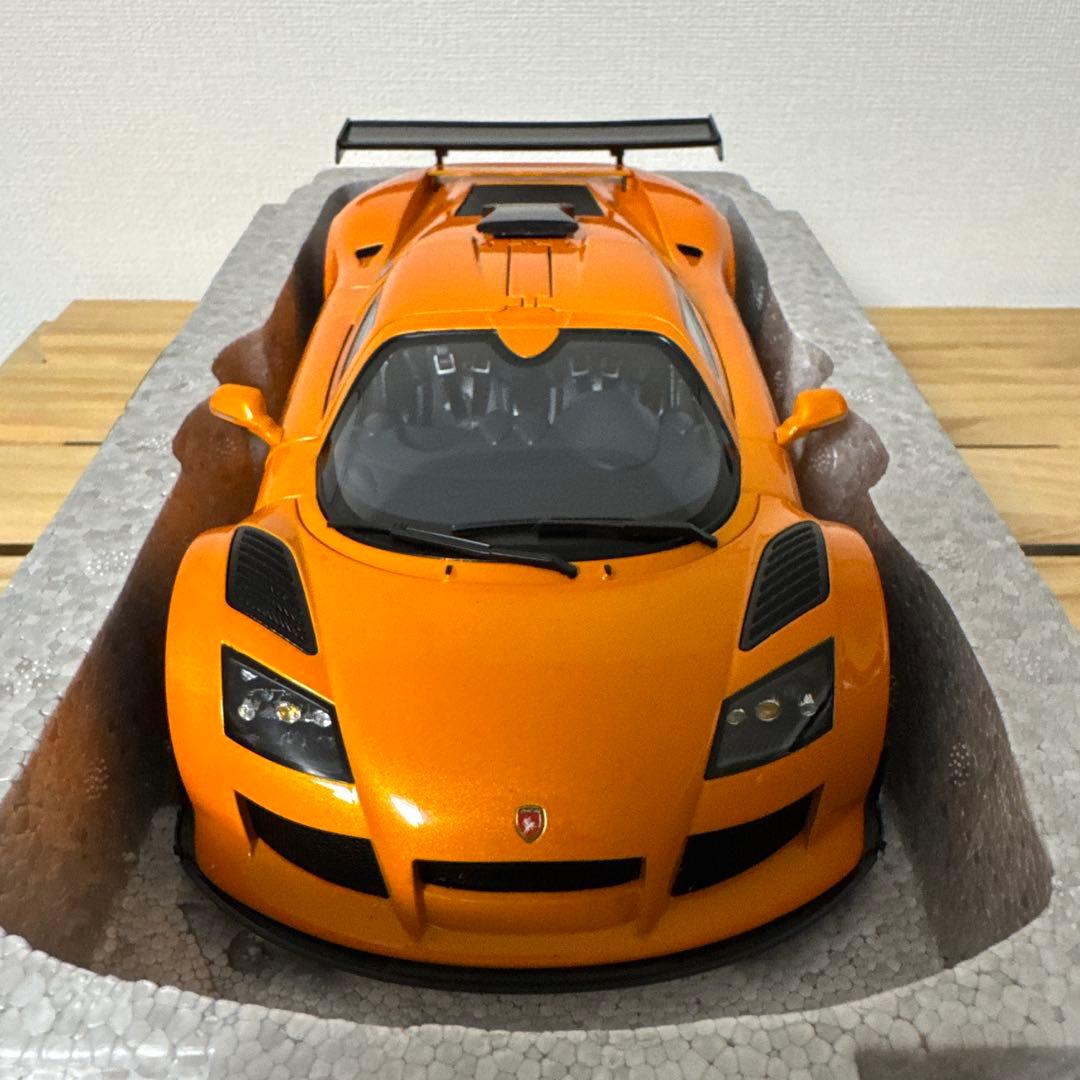 AUTOart 1/18 グンペルト アポロ S