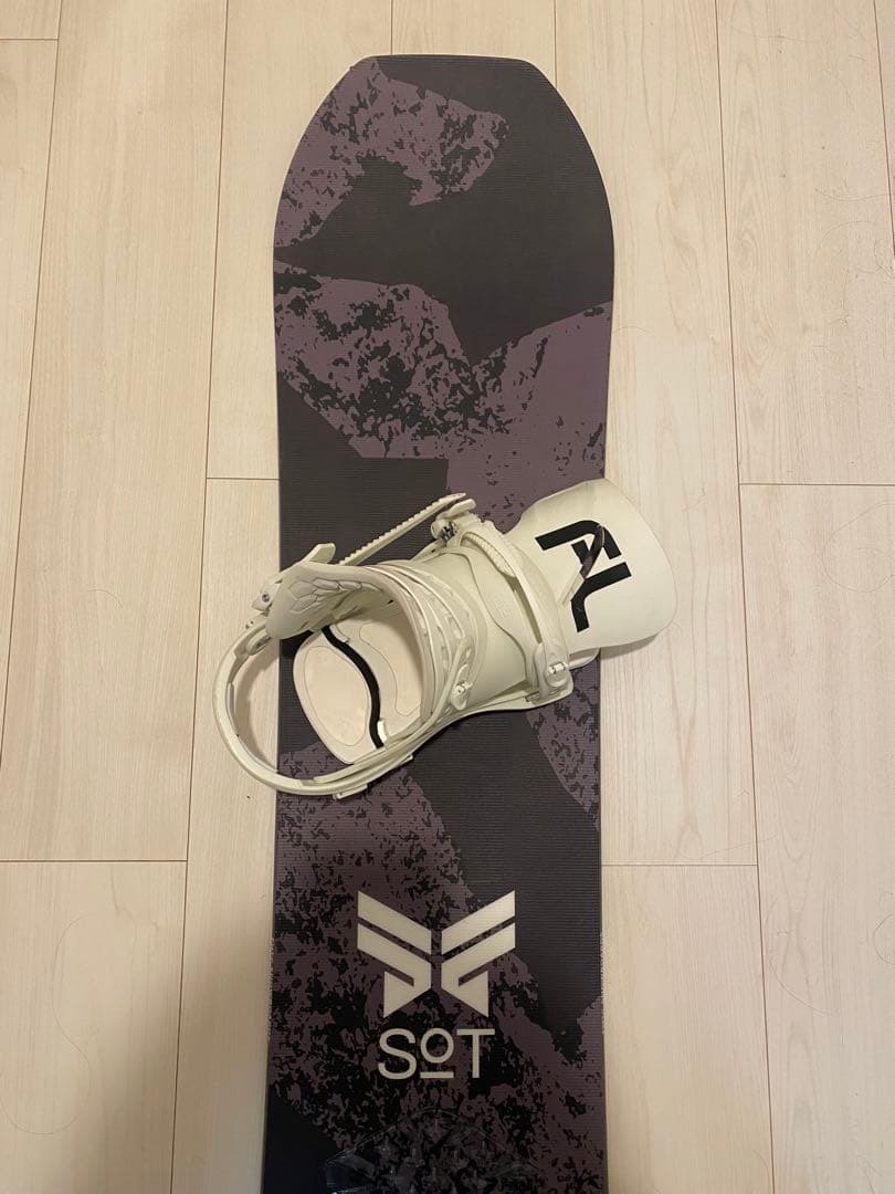 【本日限定価格‼️】スノーボード FNTC SoT 23-24 150cm