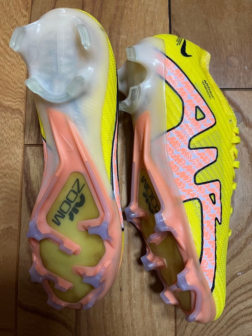 新品　超激レア　ナイキ　マーキュリアルヴェイパー15 エリート FG 25.5