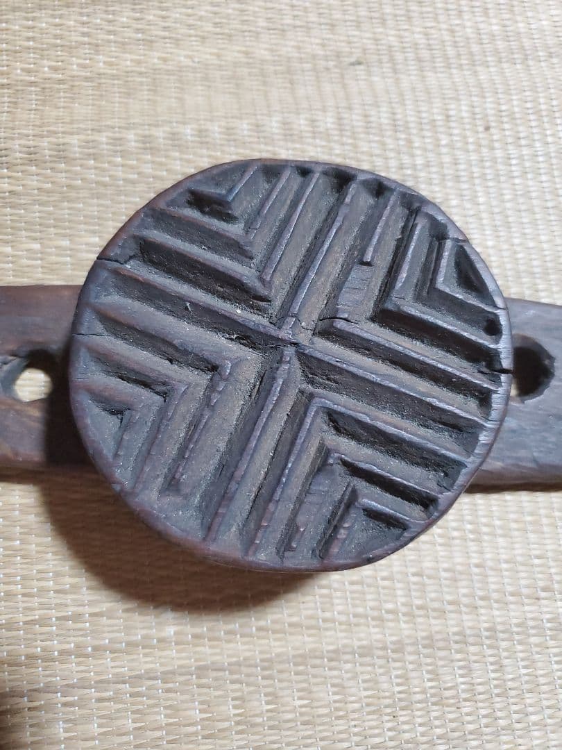 【李朝古道具】李朝木器 餅の印章