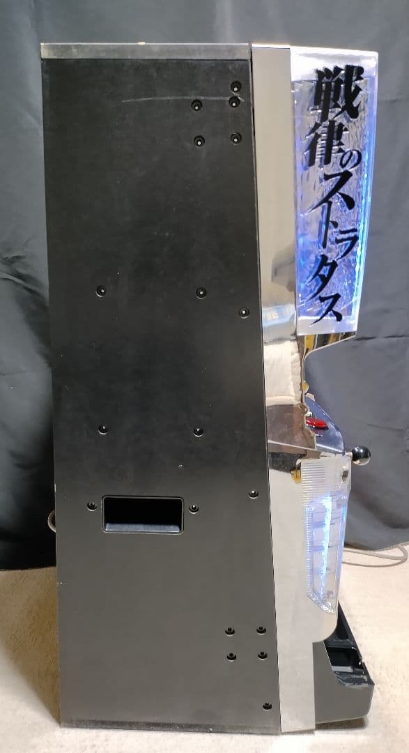 2/8まで出品 戦律のストラタス パチスロ実機 送料無料