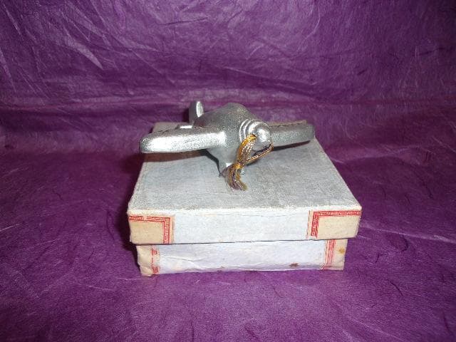 戦前 航空機型土鈴神風(超珍品)「 TOKYOーLONDON 記録飛行」趣味の会