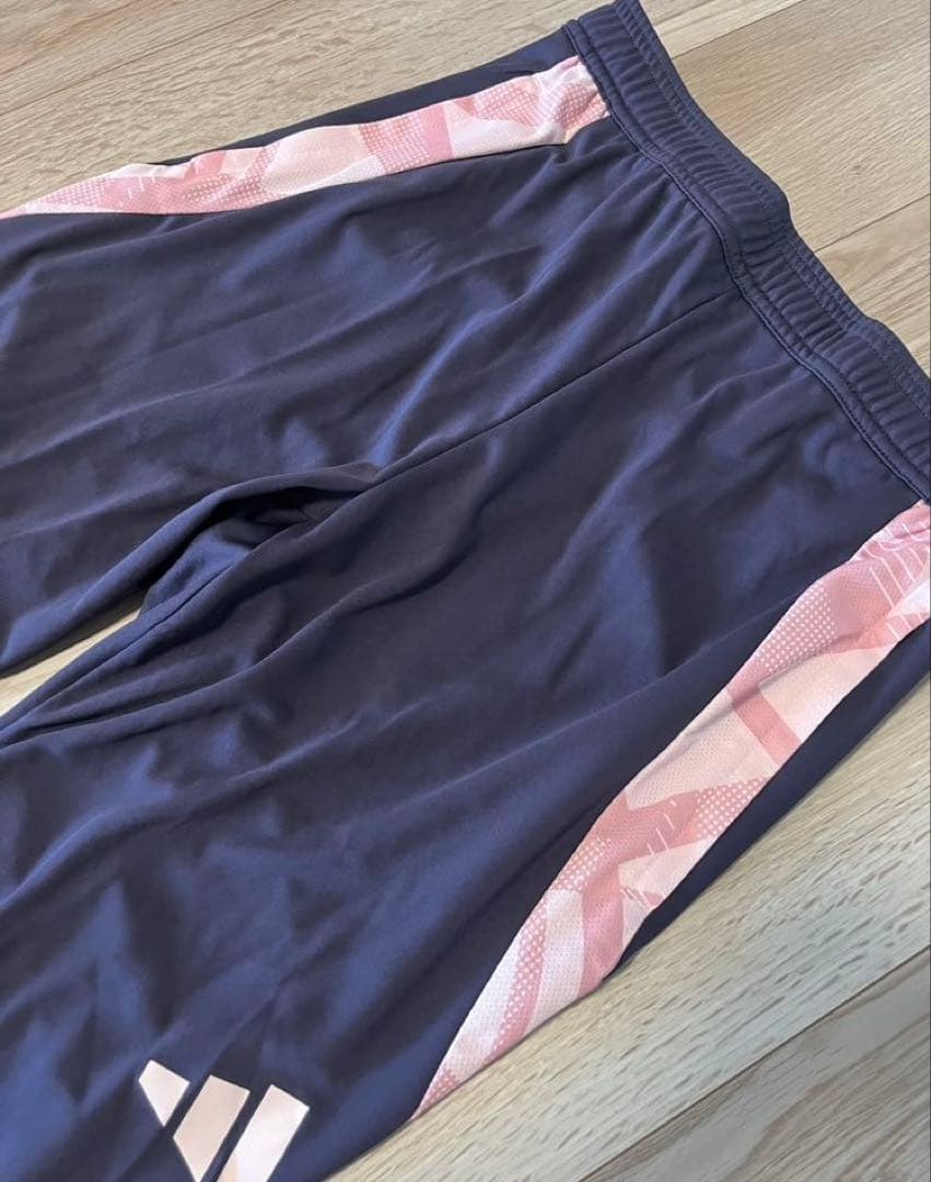 adidas アーセナル　トラックパンツ　トレーニングパンツ　ジャージ　新品