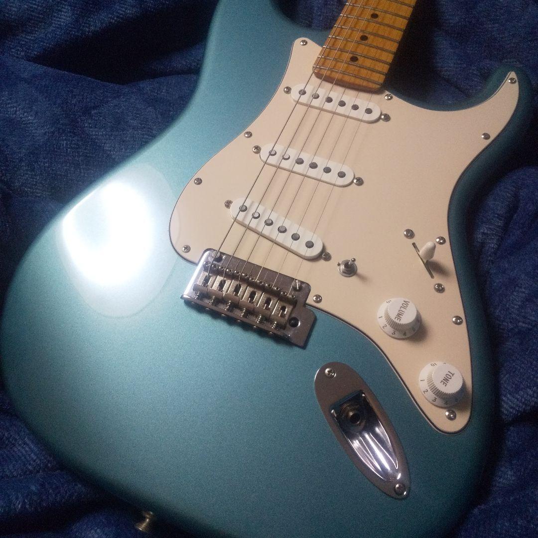 Fender Player Stratocaster バッファー内蔵　ロックペグ