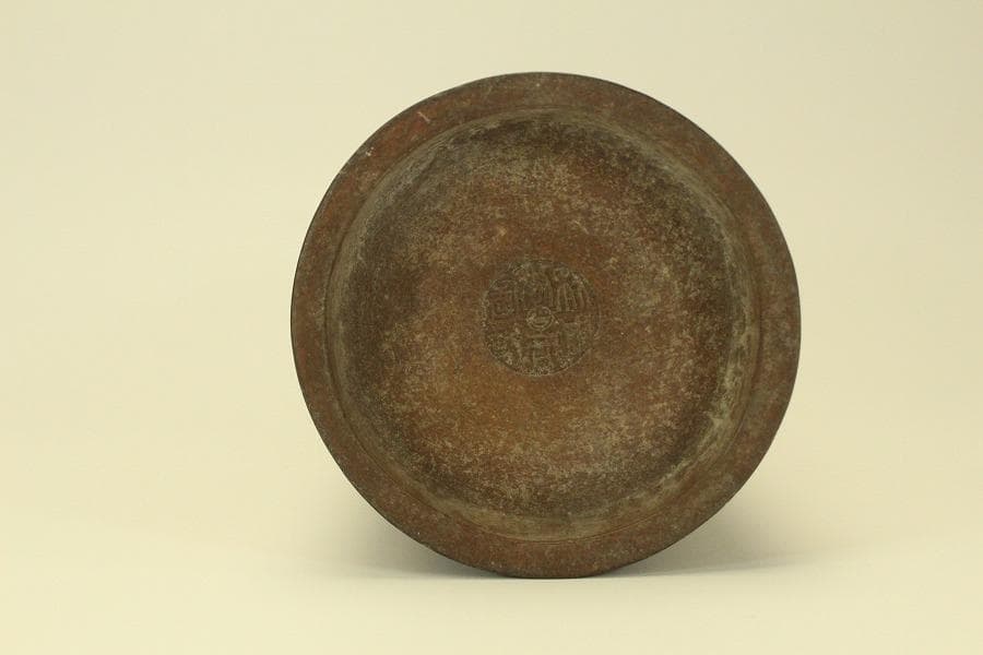 中国美術 朱泥 刻花鳥紋 在印 筒花瓶 骨董 時代物(HA528)