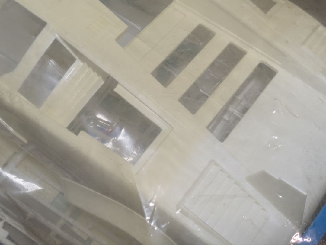 【入手困難】タミヤ1/12RCカウンタックLP500Sボディパーツ