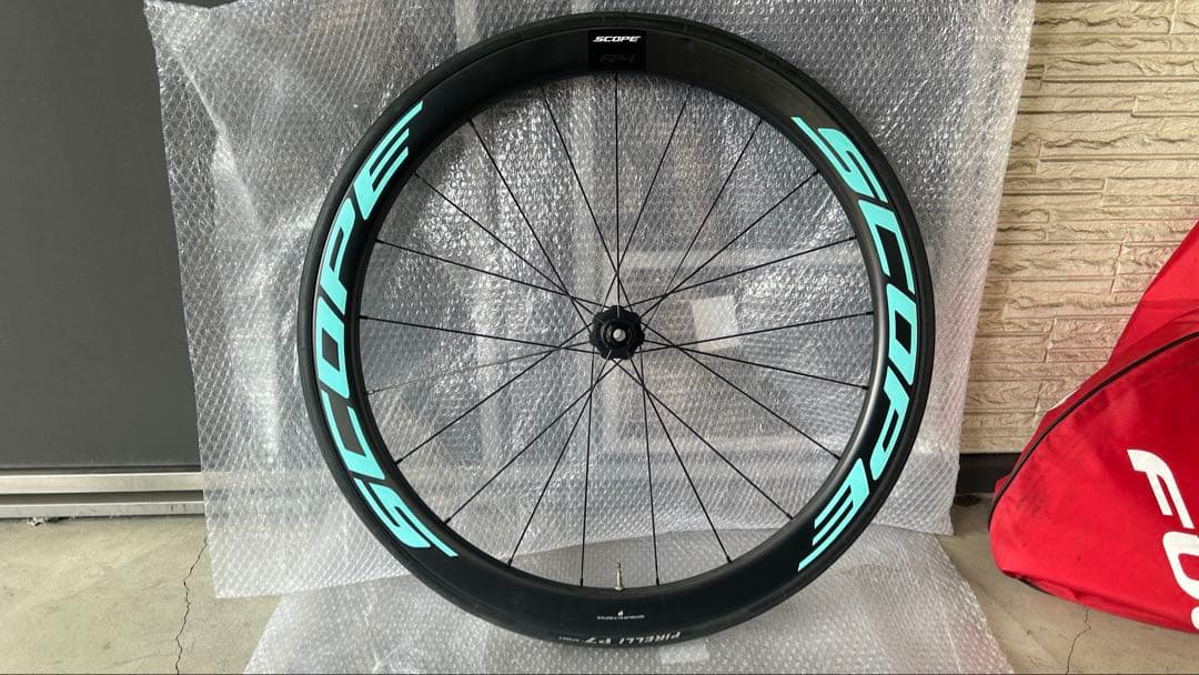 SCOPE R4 カーボンホイール前後セット 特別デカール仕様