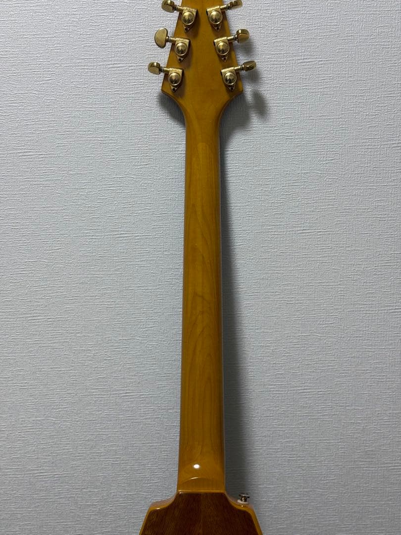 ギター Epiphone 1958 Korina Flying V