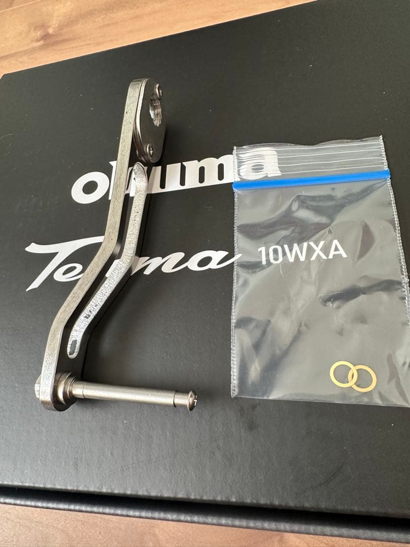 オクマ テンマ10WXA 右巻き　専用ハンドルセット